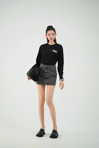 /assets/uploads/images/product/2025/thumbnail_DMC_BE_QUYEN_16_4-(49_of_104).webp