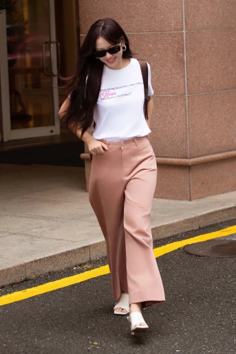 /assets/uploads/images/product/2025/thumbnail_LINH3485_copy.webp