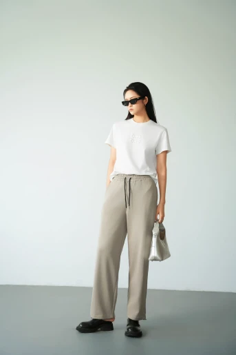 /assets/uploads/images/product/2025/thumbnail_VNQ01930.webp