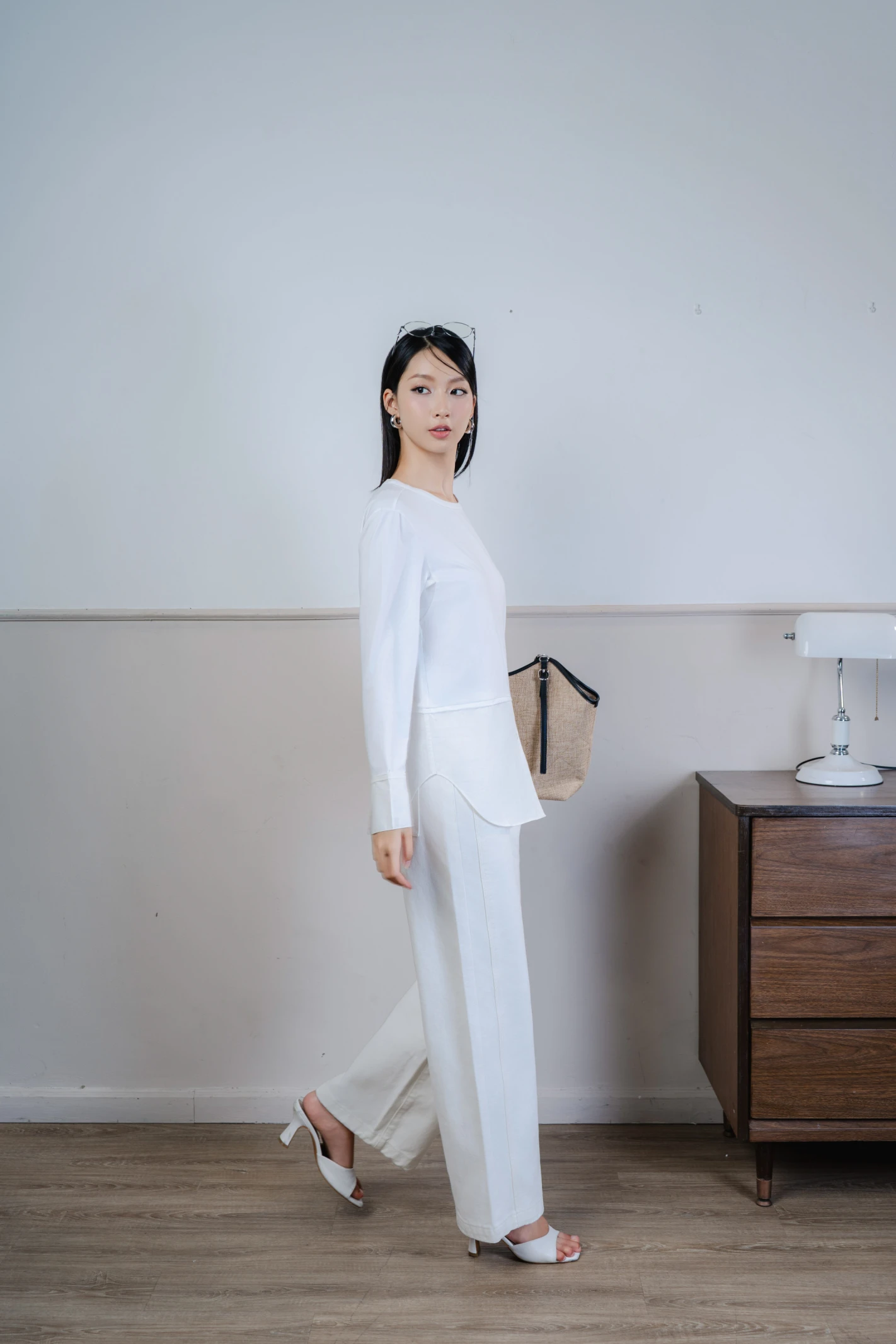 /assets/uploads/images/product/2026/BELLE-31.webp