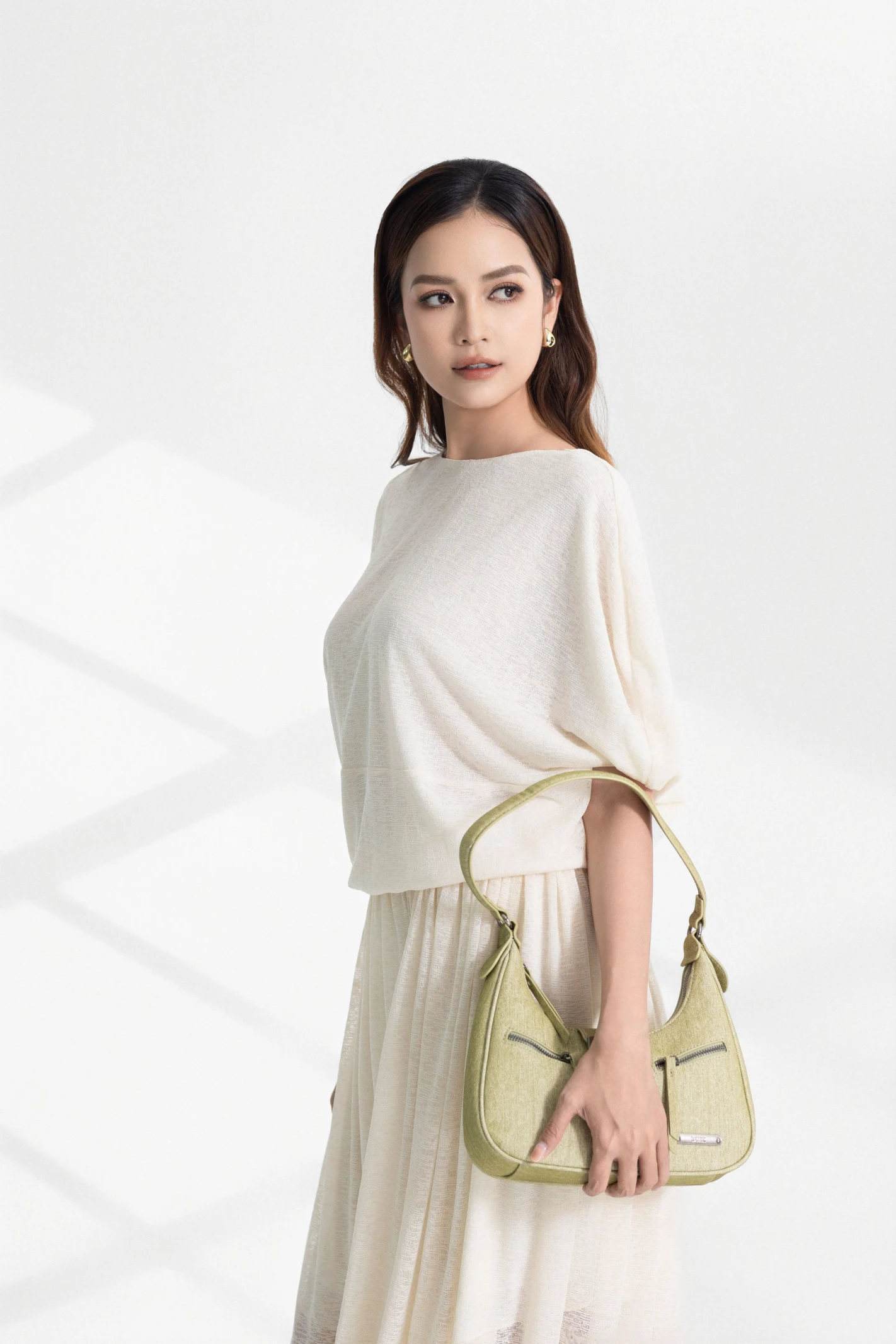 /assets/uploads/images/product/2026/LIBRE-131.webp