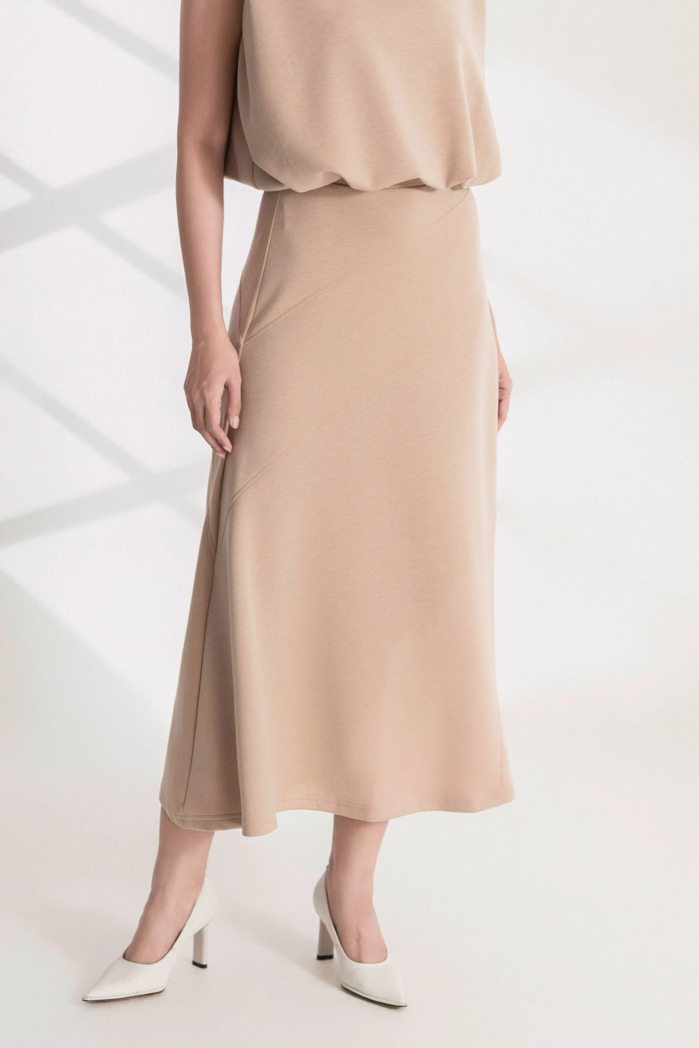 /assets/uploads/images/product/2026/LIBRE-36.webp