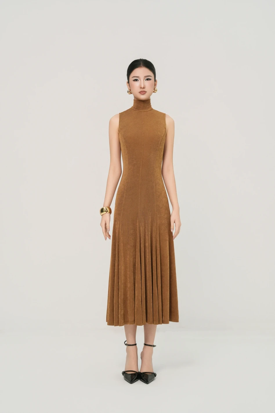 /assets/uploads/images/product/2026/MO_VNQ02947_copy.webp