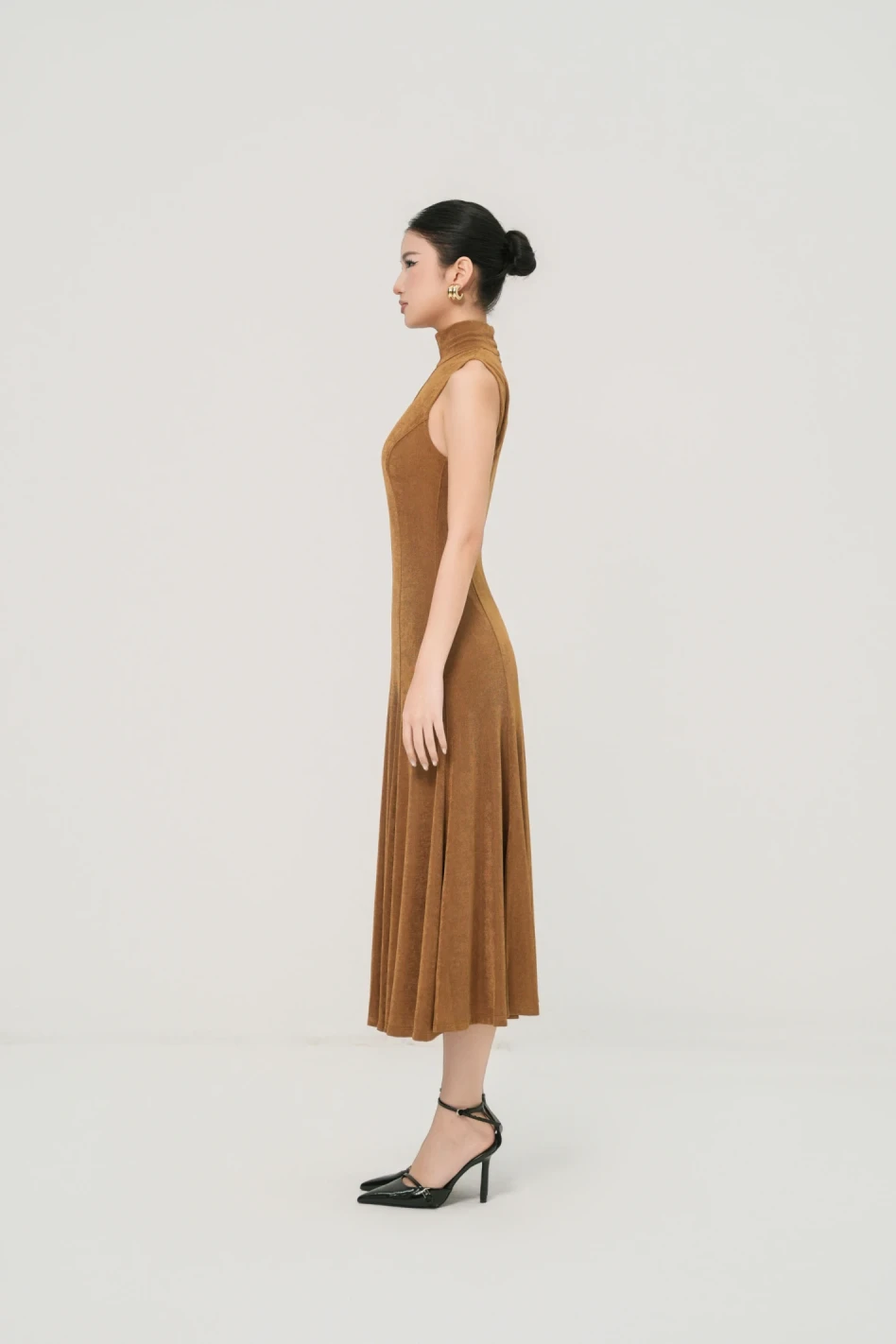 /assets/uploads/images/product/2026/MO_VNQ02949_copy.webp