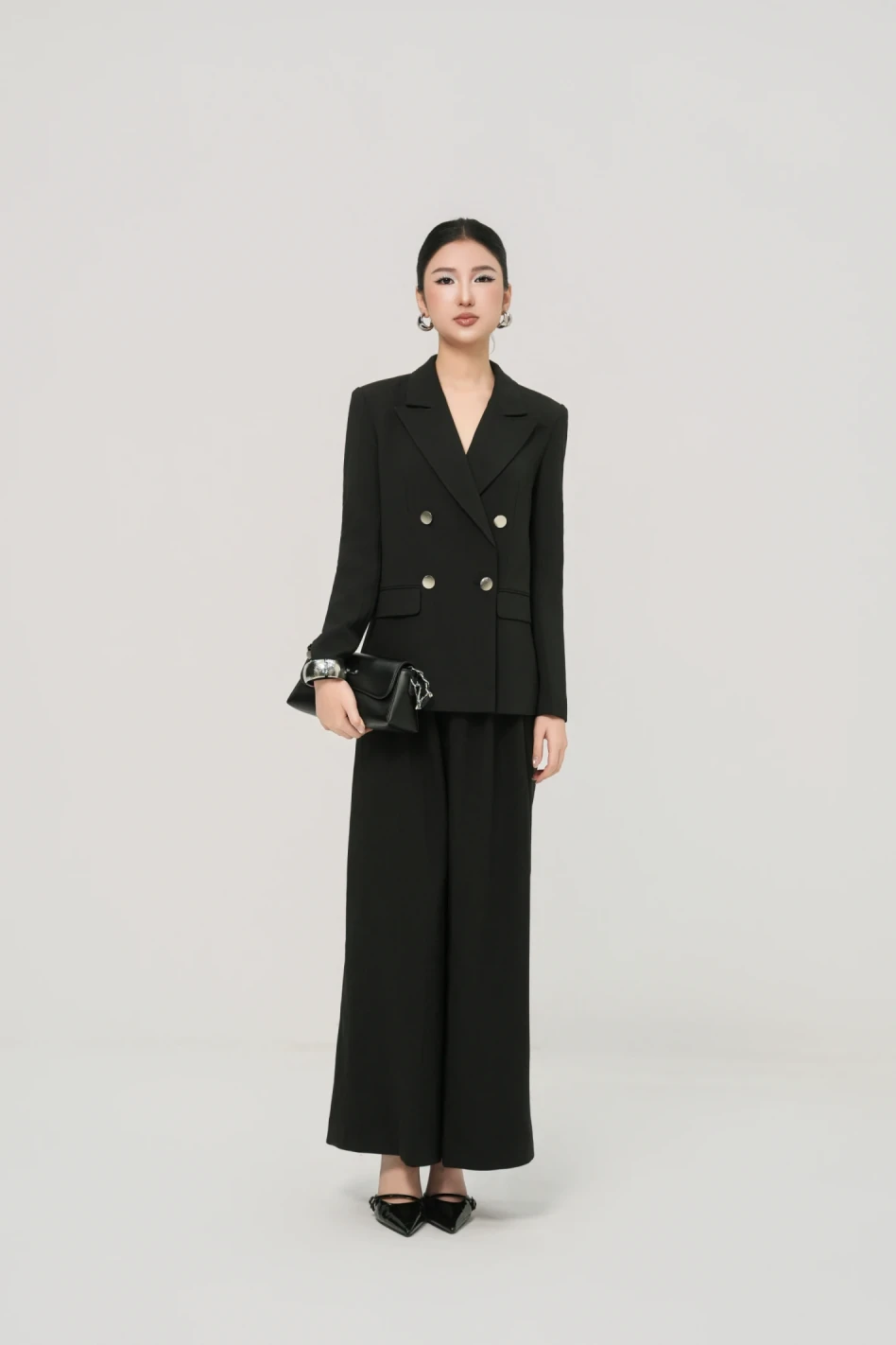 /assets/uploads/images/product/2026/MO_VNQ02983_copy.webp