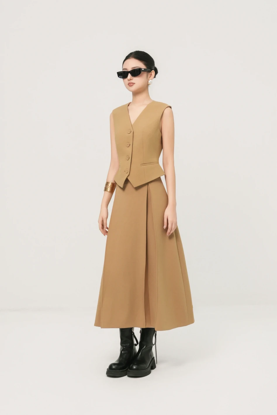 /assets/uploads/images/product/2026/MO_VNQ03325_copy.webp