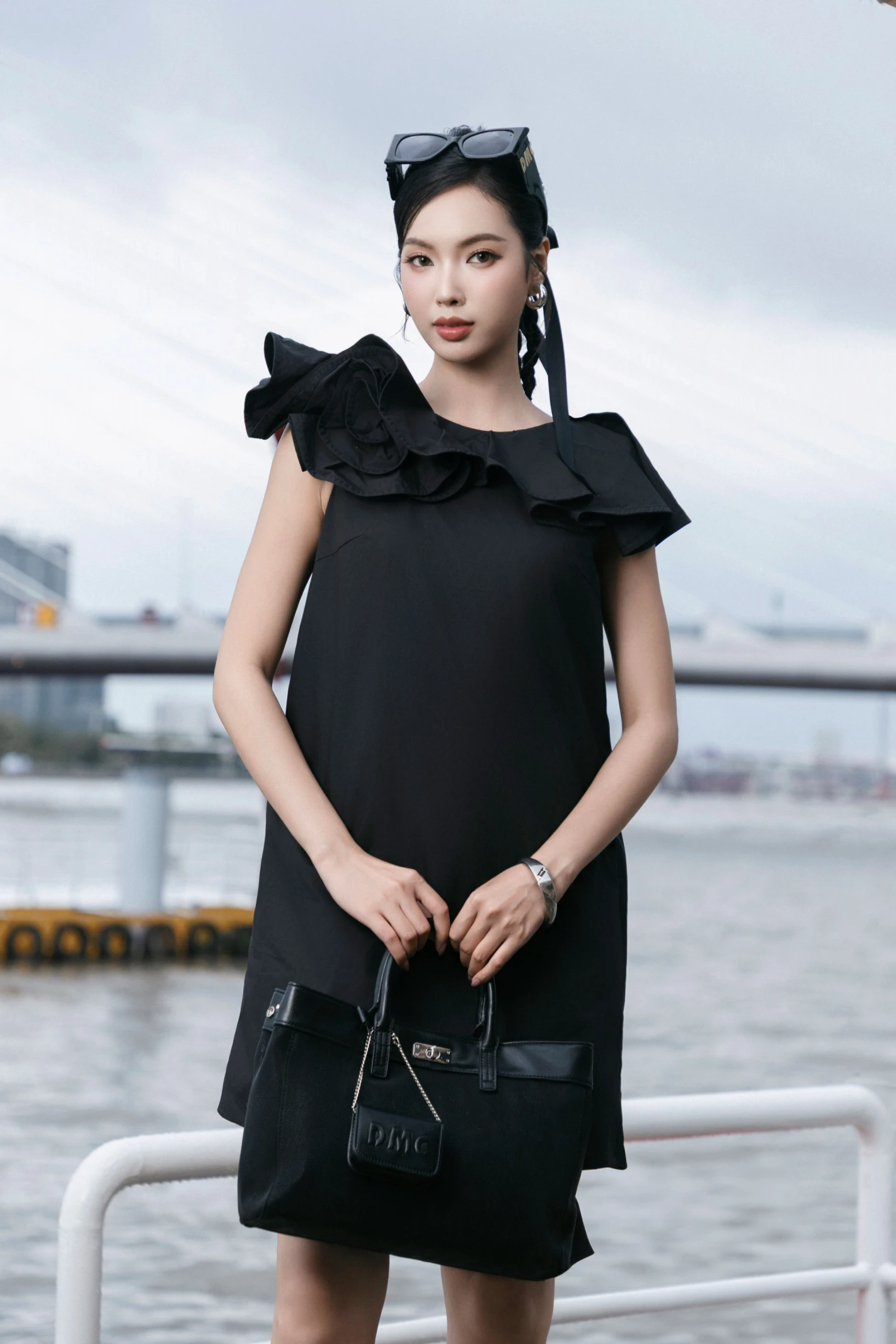 /assets/uploads/images/product/2026/T8-CHAPTER-137.webp