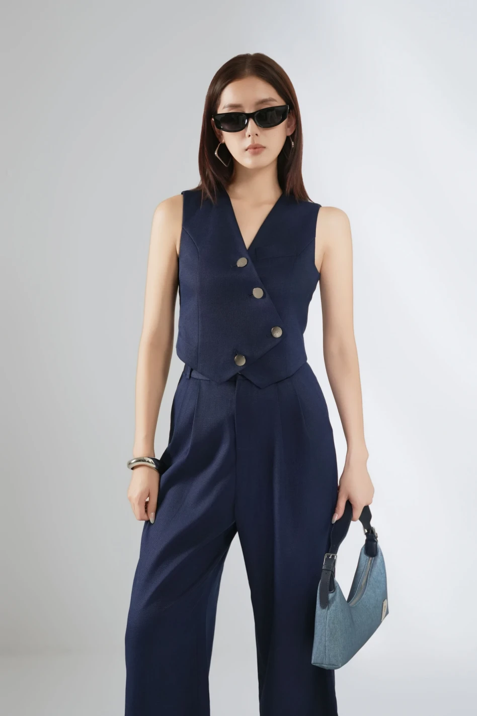 /assets/uploads/images/product/2026/VNQ03473.webp