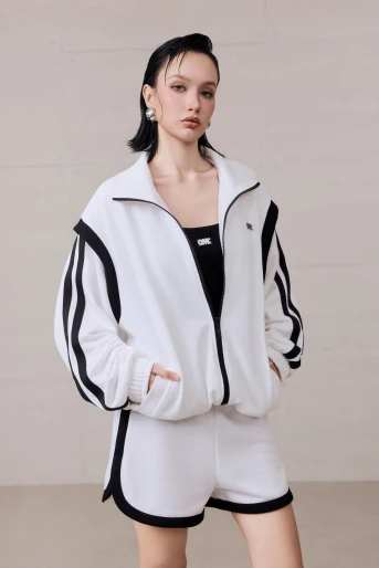 /assets/uploads/images/product/2026/thumbnail_EC2_-_10_10-54.webp