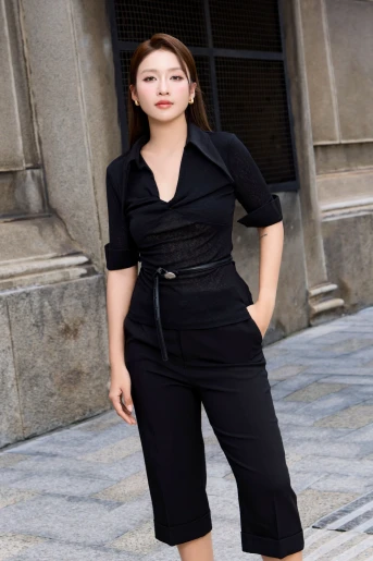 /assets/uploads/images/product/2026/KHA_NGAN_LB_6458_copy.webp